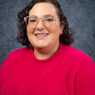 Photo of Allie Fals Advisor